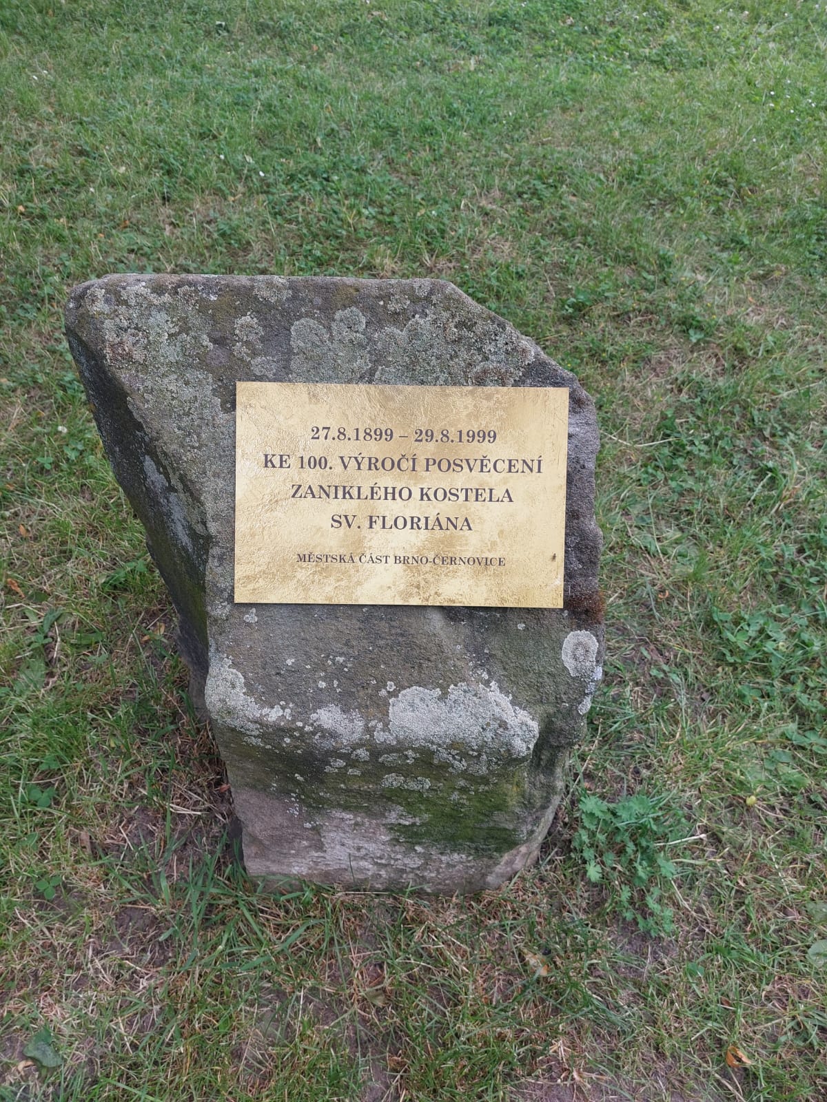 Foto k Památník 100. výročí posvěcení kostela svatého Floriána 2